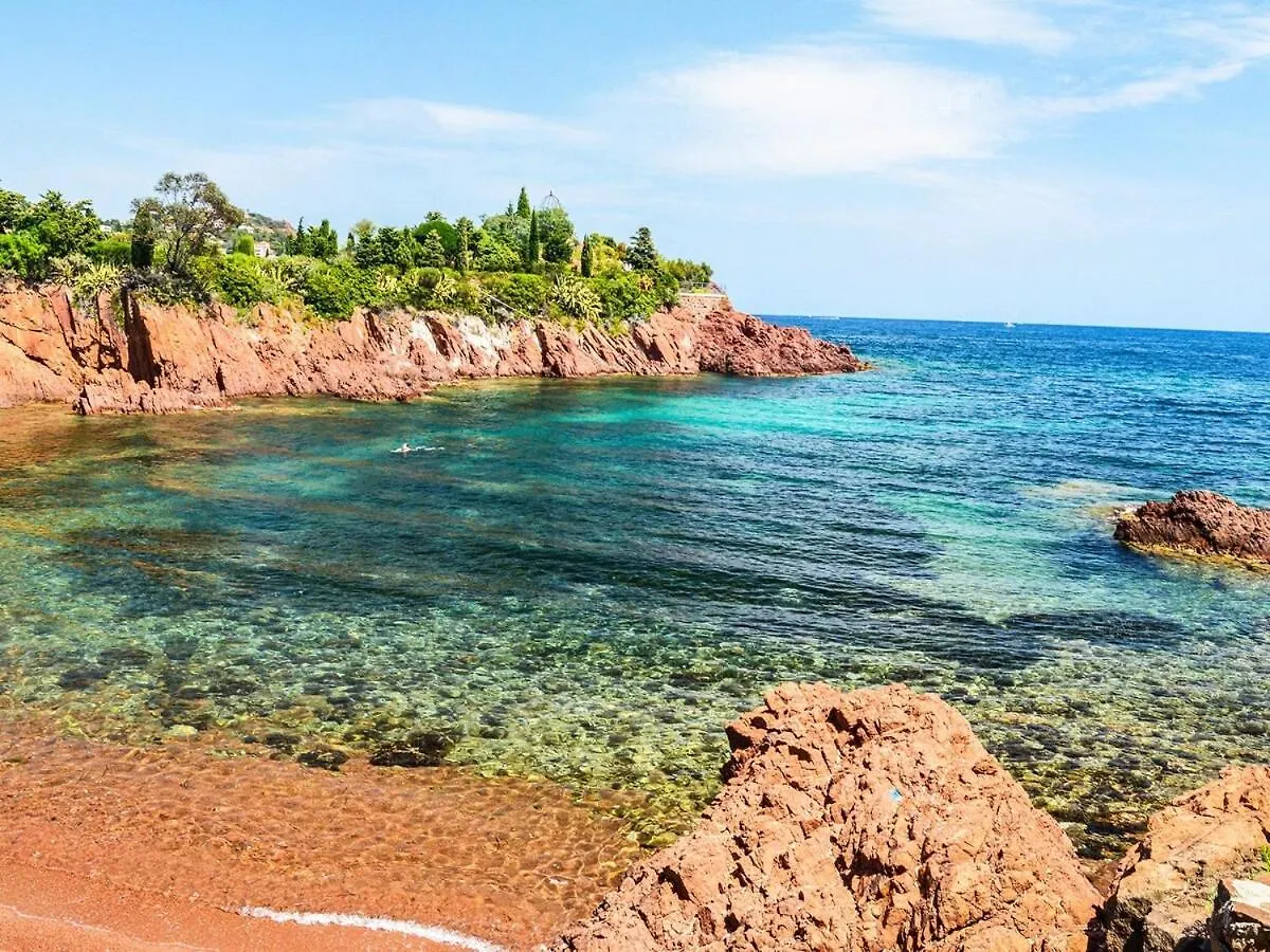 Apartment T2 Cocon A 5 Min De La Plage Calme & Confort Saint-Raphael  France