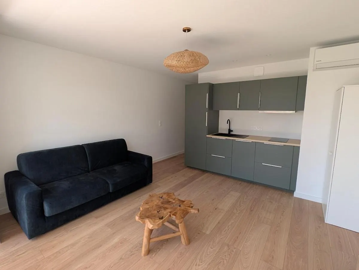 Apartment T2 Cocon A 5 Min De La Plage Calme & Confort Saint-Raphael
